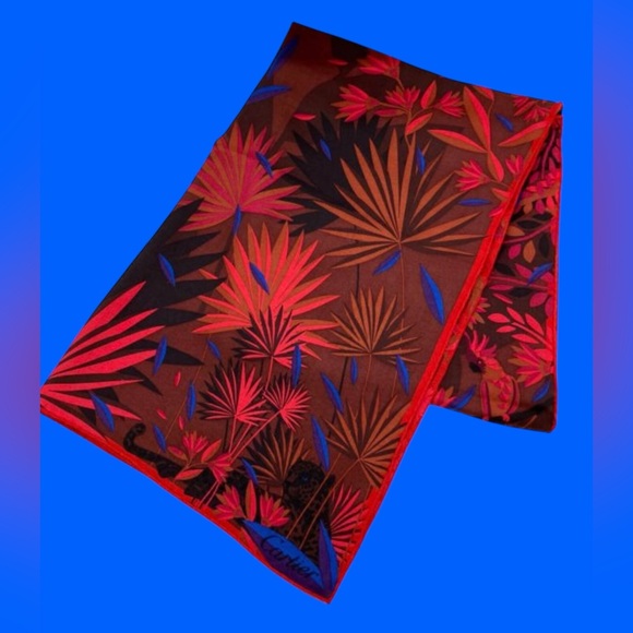 Colorful Leaf Print Scarf - Picture 10 of 13